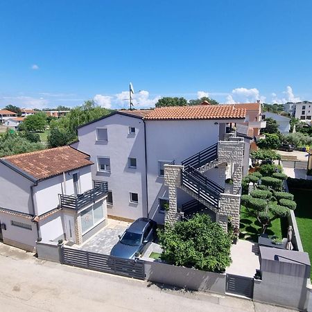 מדולין Apartment Denis מראה חיצוני תמונה