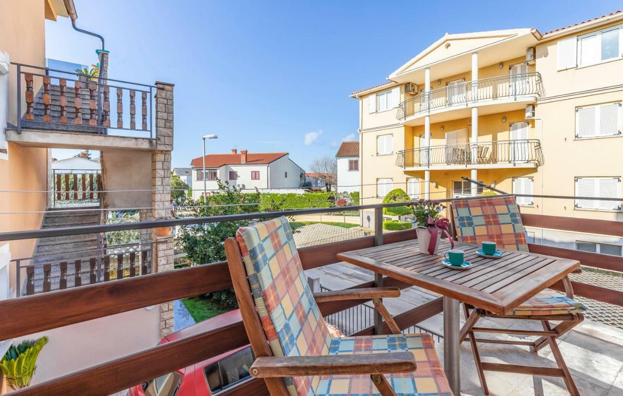 מדולין Apartment Denis מראה חיצוני תמונה