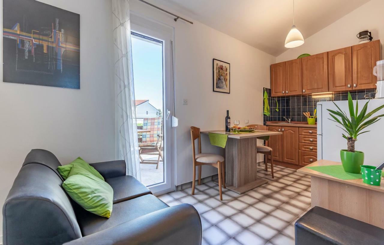 מדולין Apartment Denis מראה חיצוני תמונה